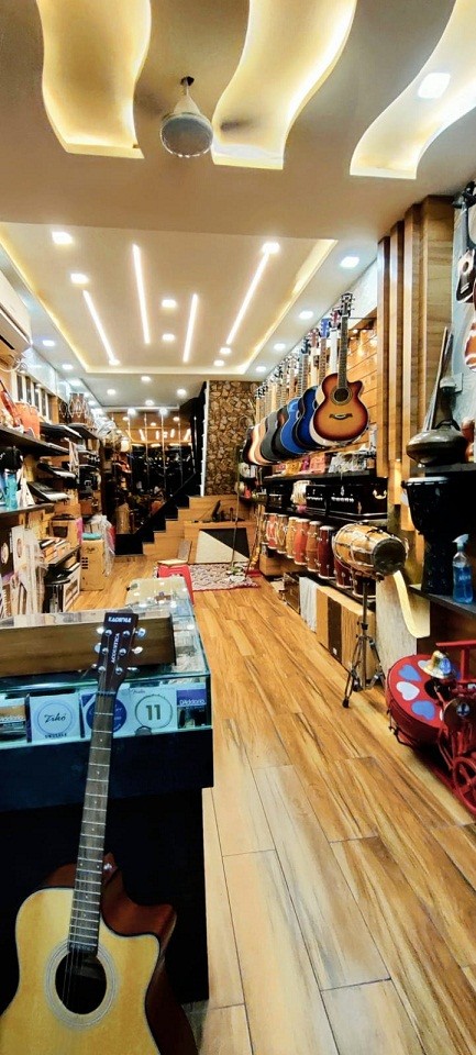 CHOUHAN & BROTHERS THE MUSIC SQUARE 